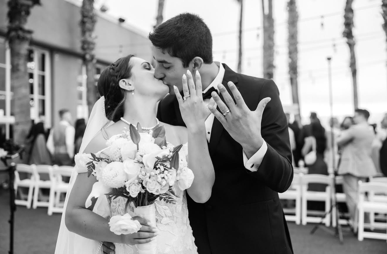 Zen and Andres — wedding couple portrait